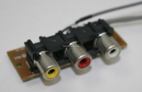 Technika 42-502 - Side AV - PDV28420-01-03